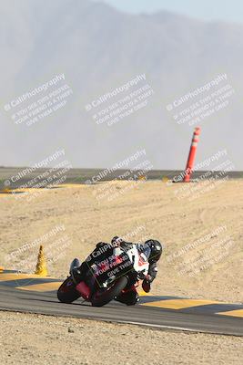 media/Jan-09-2025-Racers Edge (Thu) [[9e316ffd38]]/3-B Group/Session 4 (Turn 12 The Slide)/